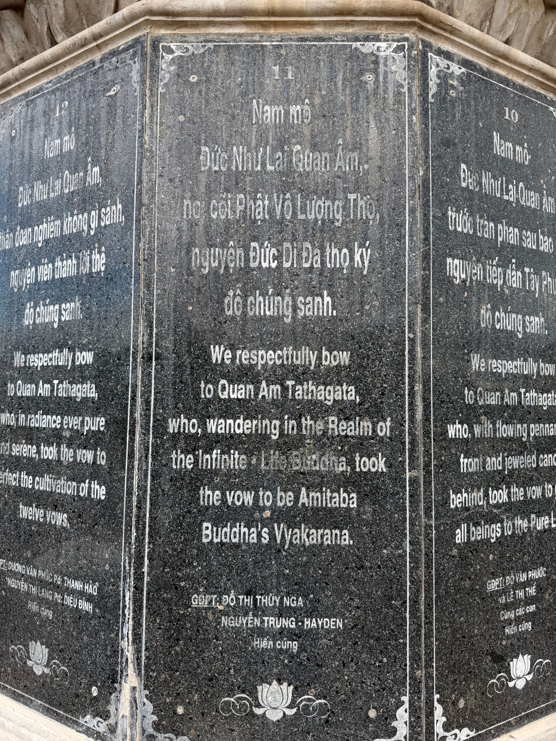 The pedestal of the Quan Âm statue: the face carved with vow 11